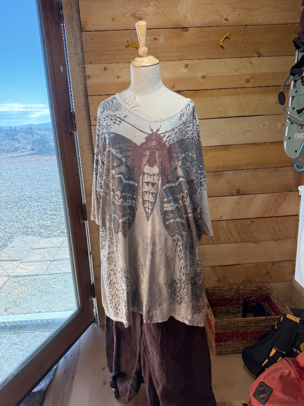 Jersey Tunic with Butterfly print and coordinating brown linen pants